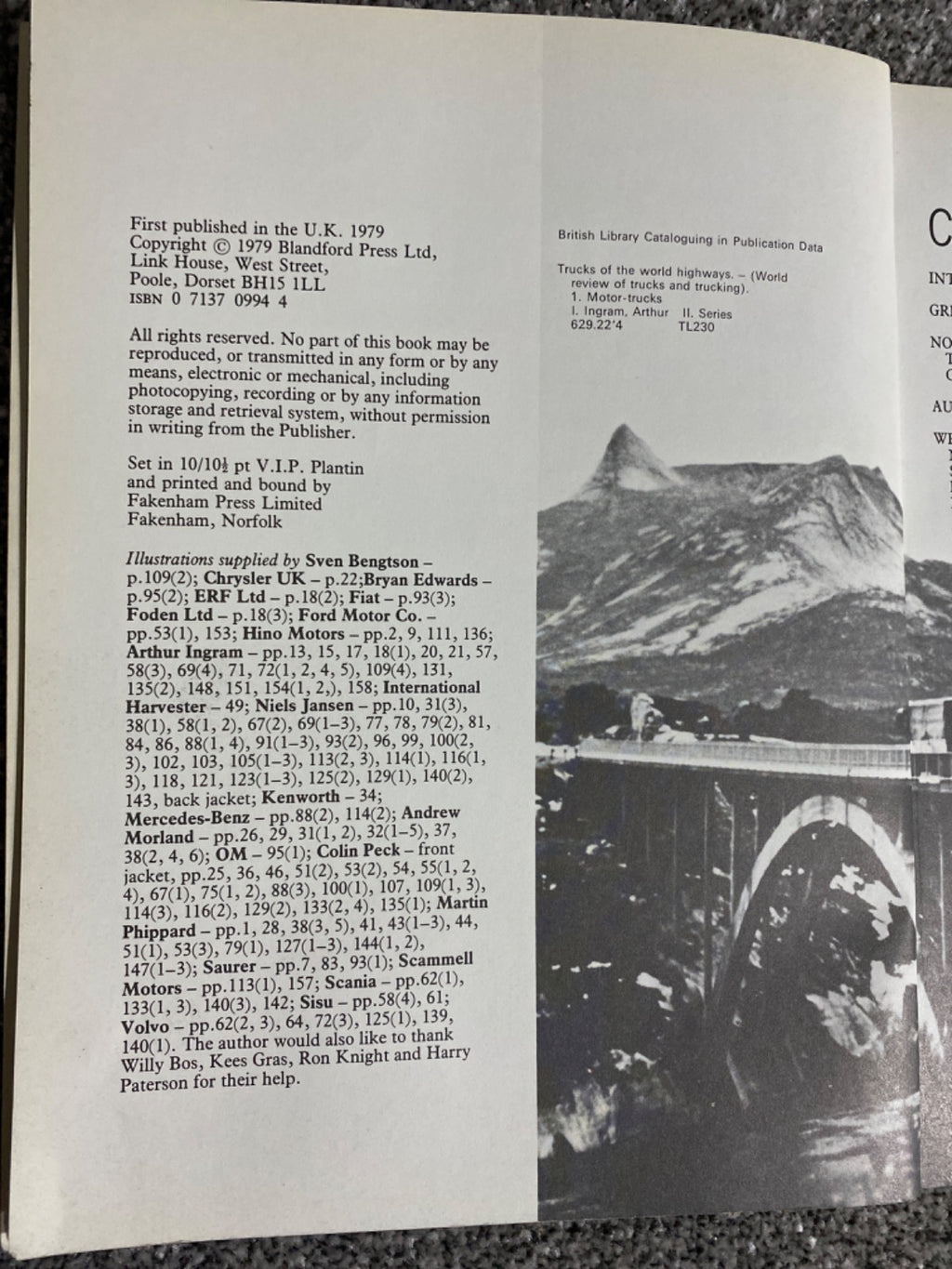 Trucks of the World Highways - Arthur Ingram