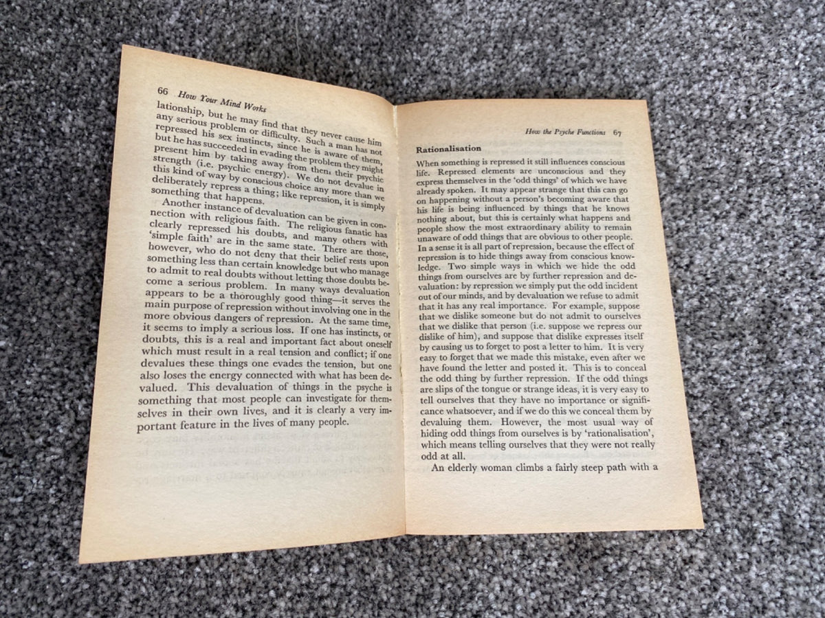 How your mind works: an introduction to the psychology of C. G. Jung - Cox, David