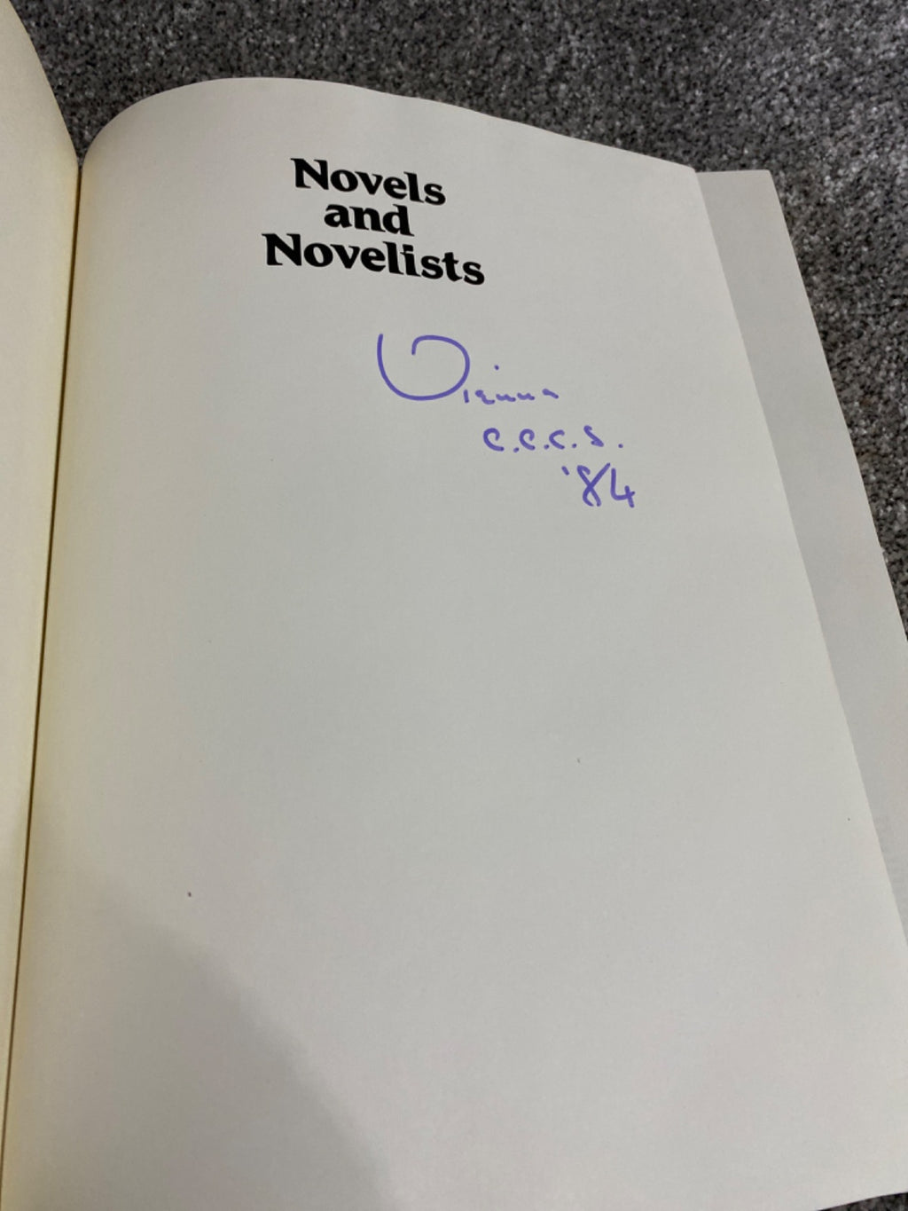 Novels and novelists: a guide to the world of fiction - Martin Seymour-Smith