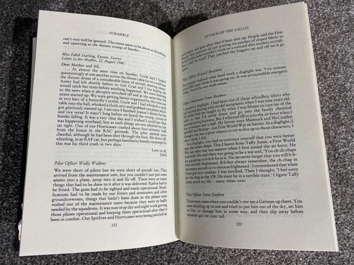 Scramble: a narrative history of the Battle of Britain - Norman Gelb