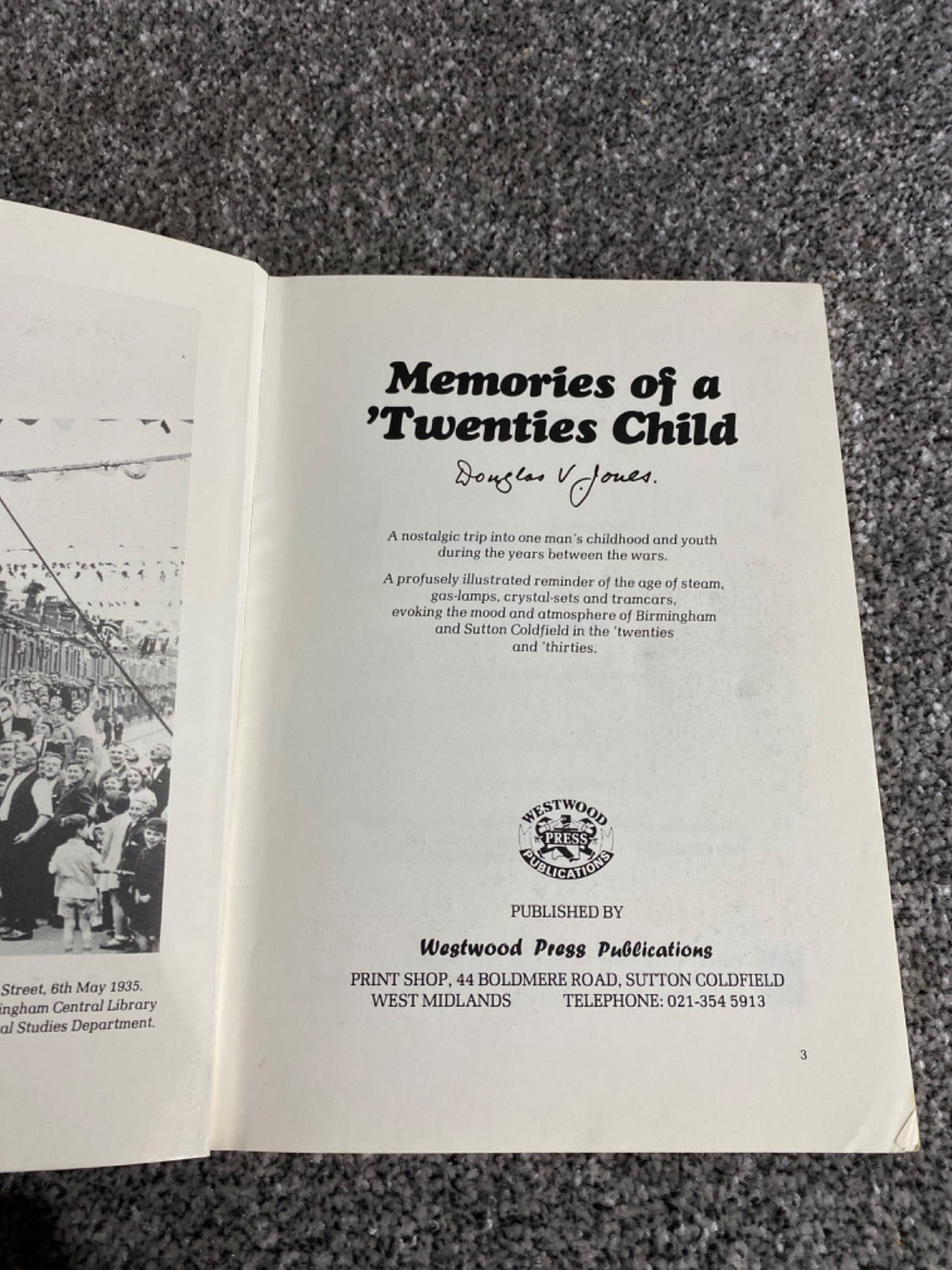 Memories of a 'twenties child - Douglas V. Jones