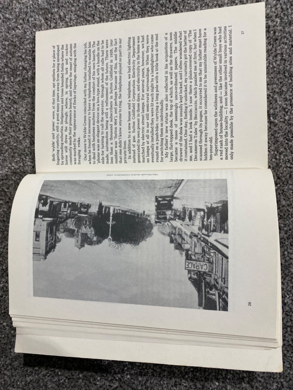 Memories of a 'twenties child - Douglas V. Jones
