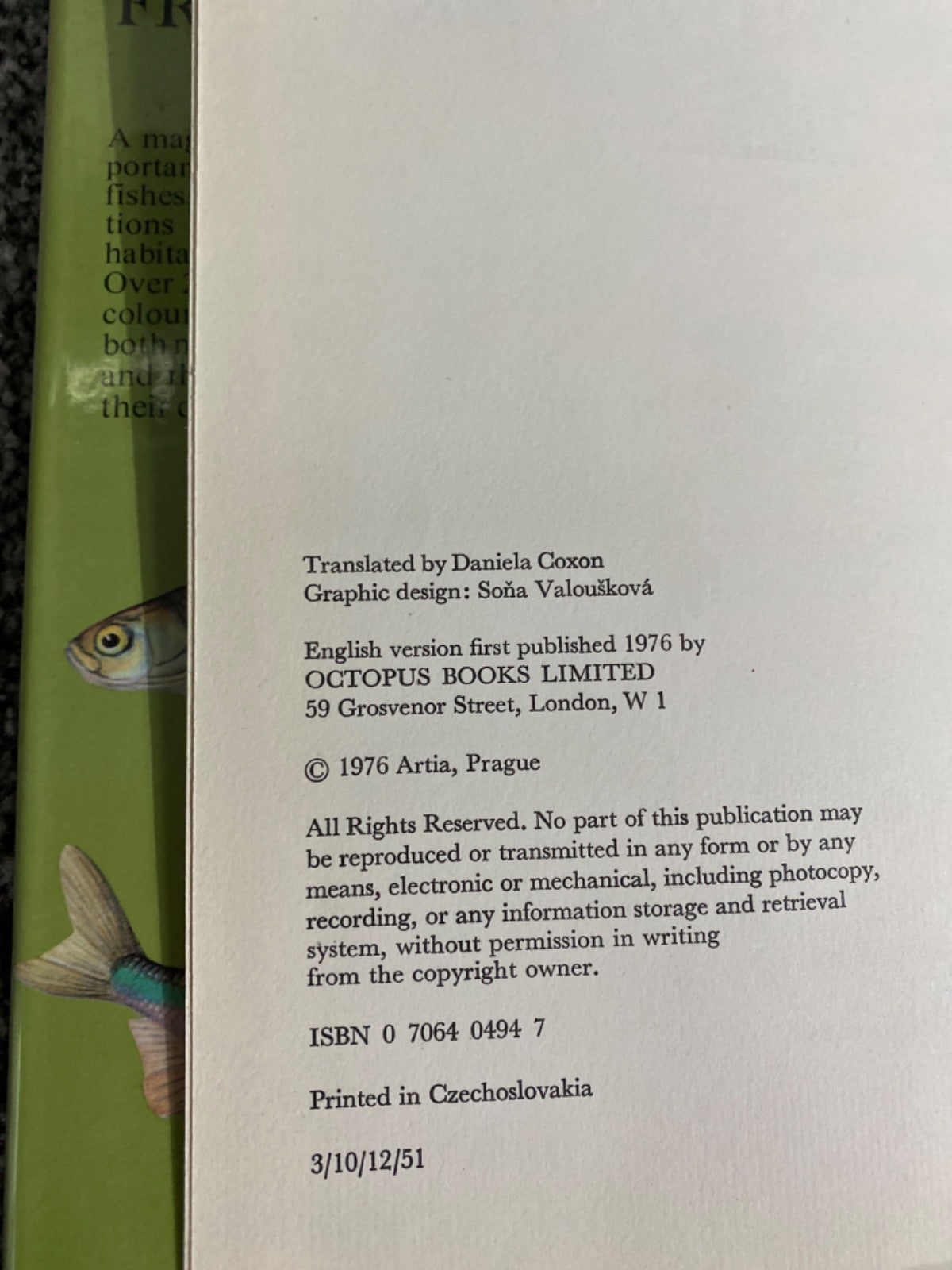 A COLOUR GUIDE TO FAMILIAR FRESHWATER FISHES. - Jiri Cihar