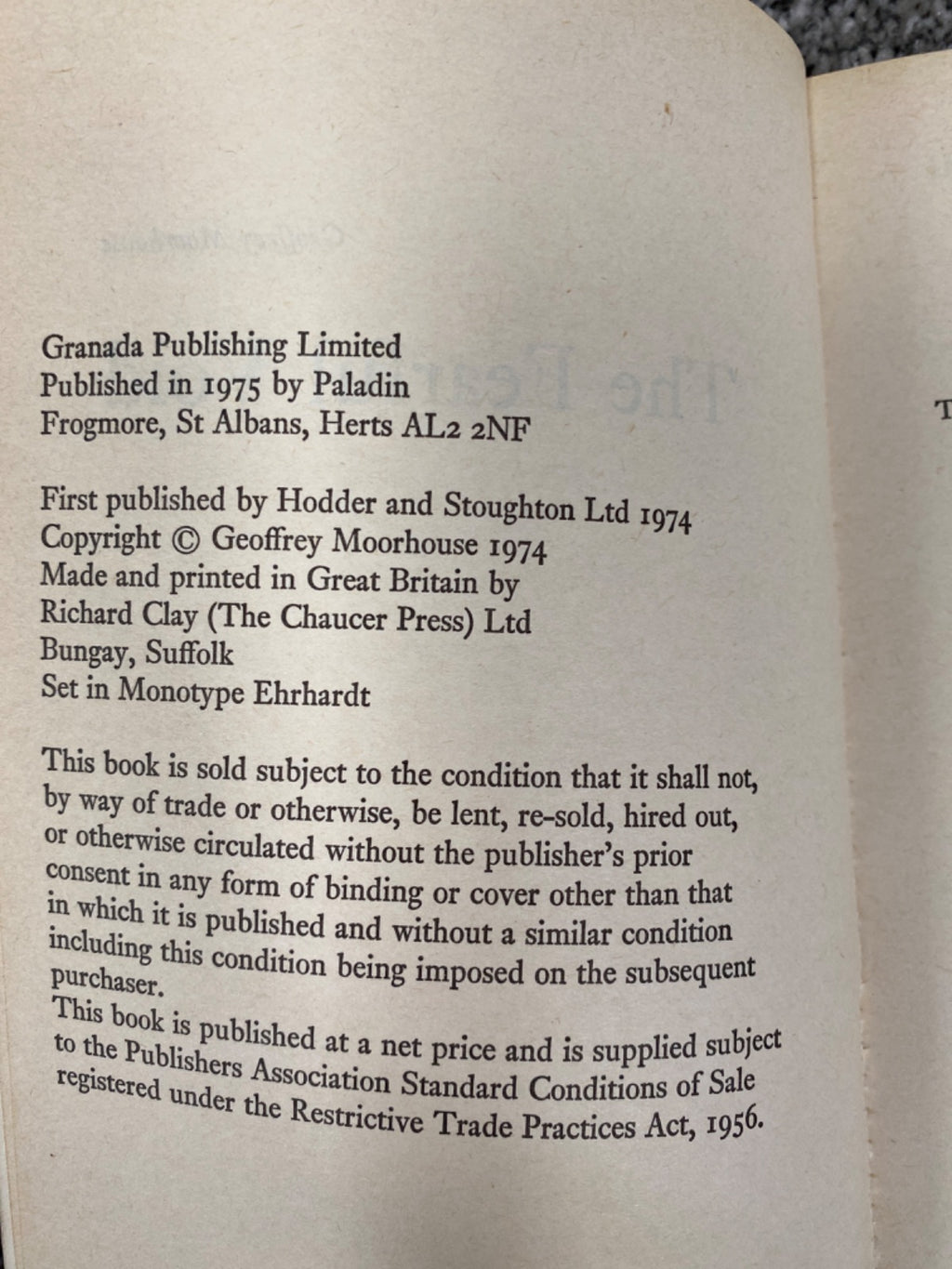 The Fearful Void - Geoffrey Moorhouse