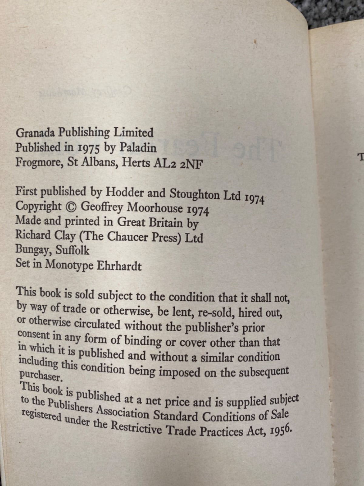 The Fearful Void - Geoffrey Moorhouse