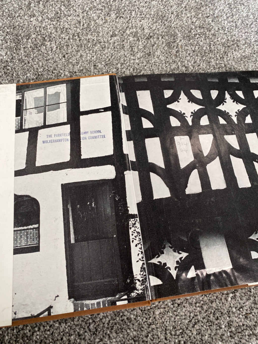 Shropshire: A Shell Guide - Michael Moulder