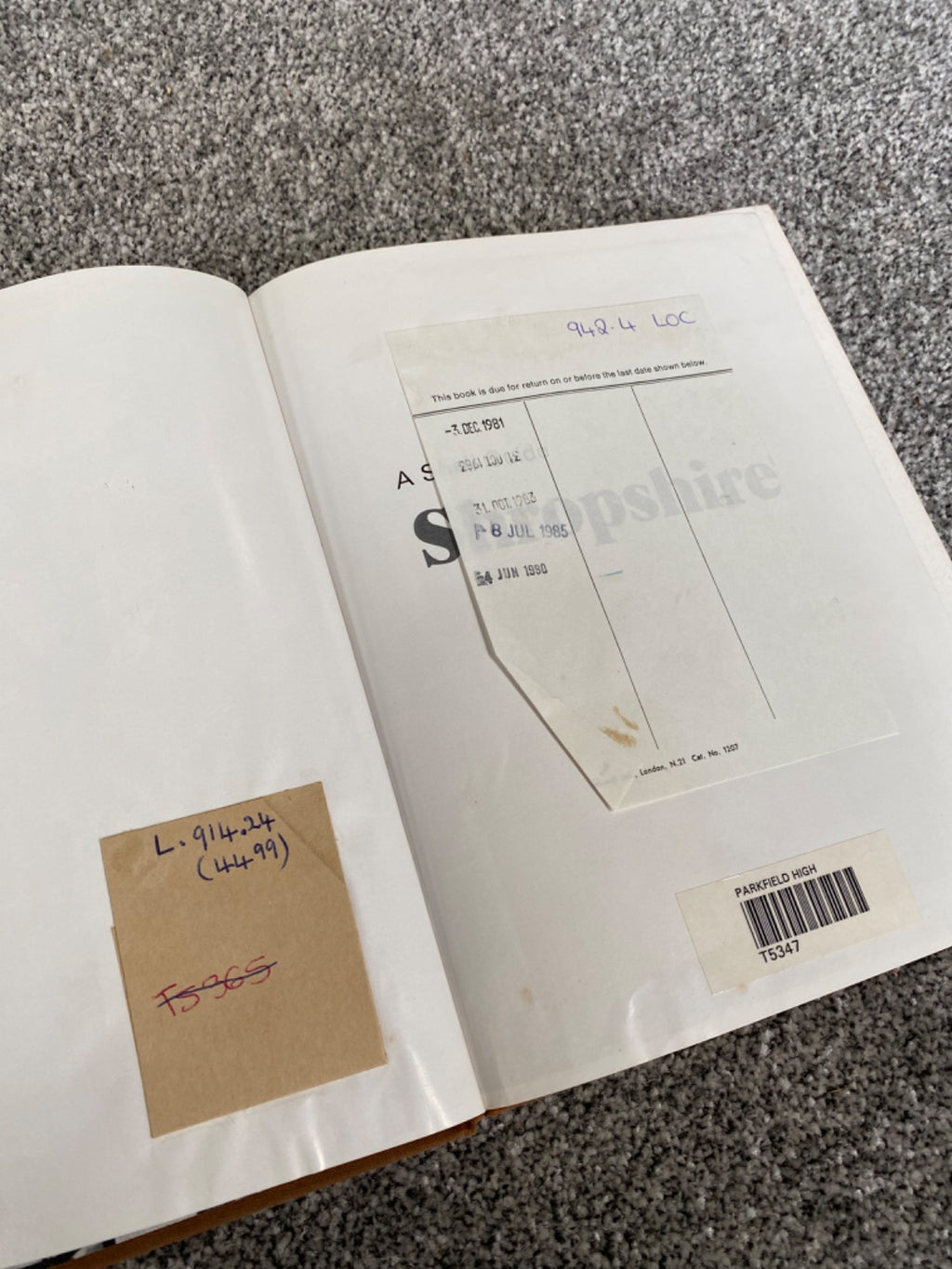 Shropshire: A Shell Guide - Michael Moulder