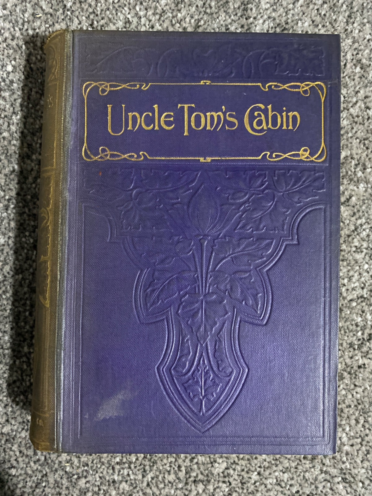 Uncle Tom's Cabin - Harriet Beecher Stowe