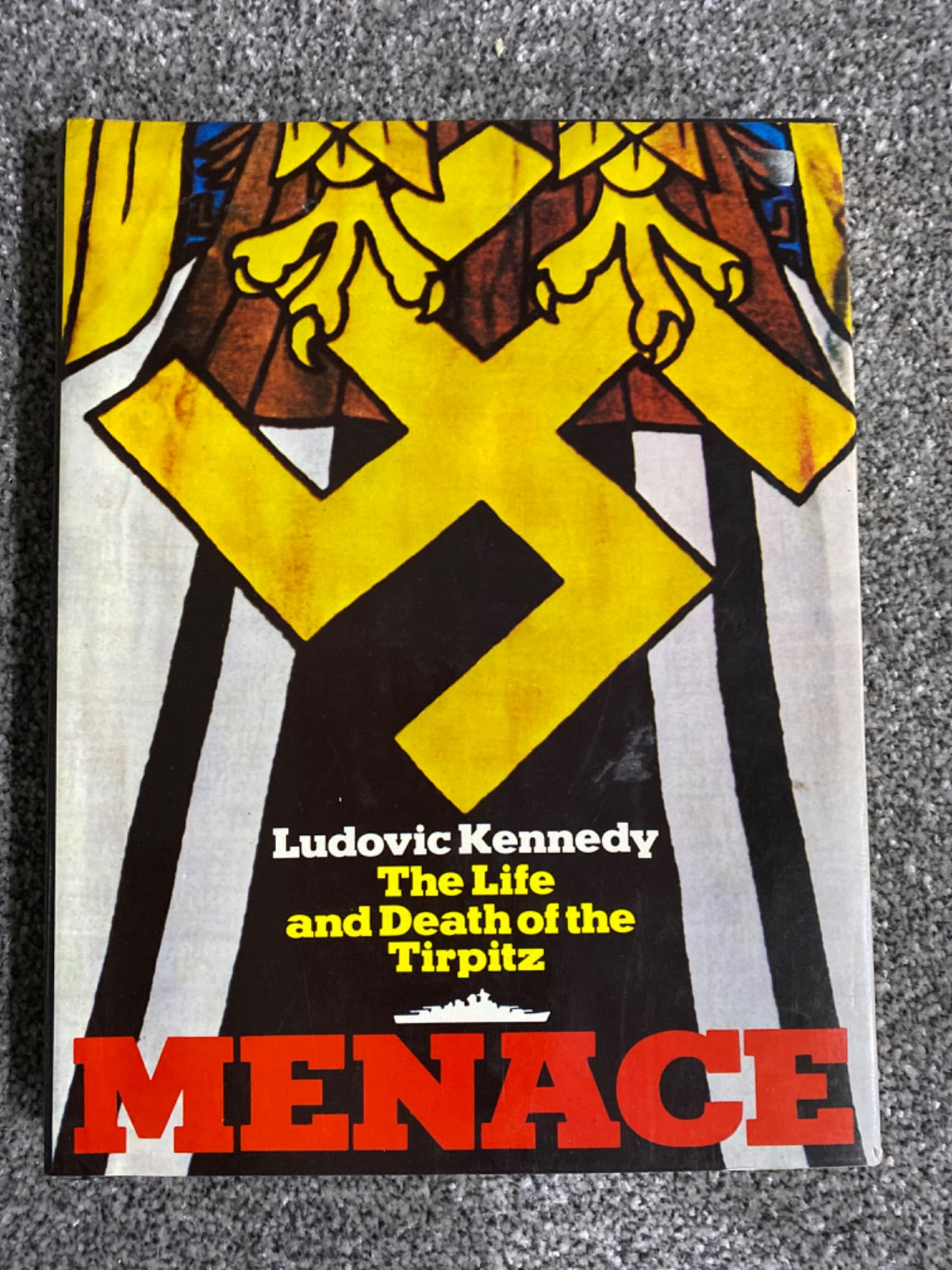 Menace - Ludovic Kennedy