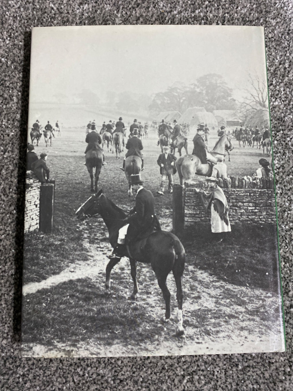 Victorian and Edwardian field sports from old photographs - J. N. P. Watson