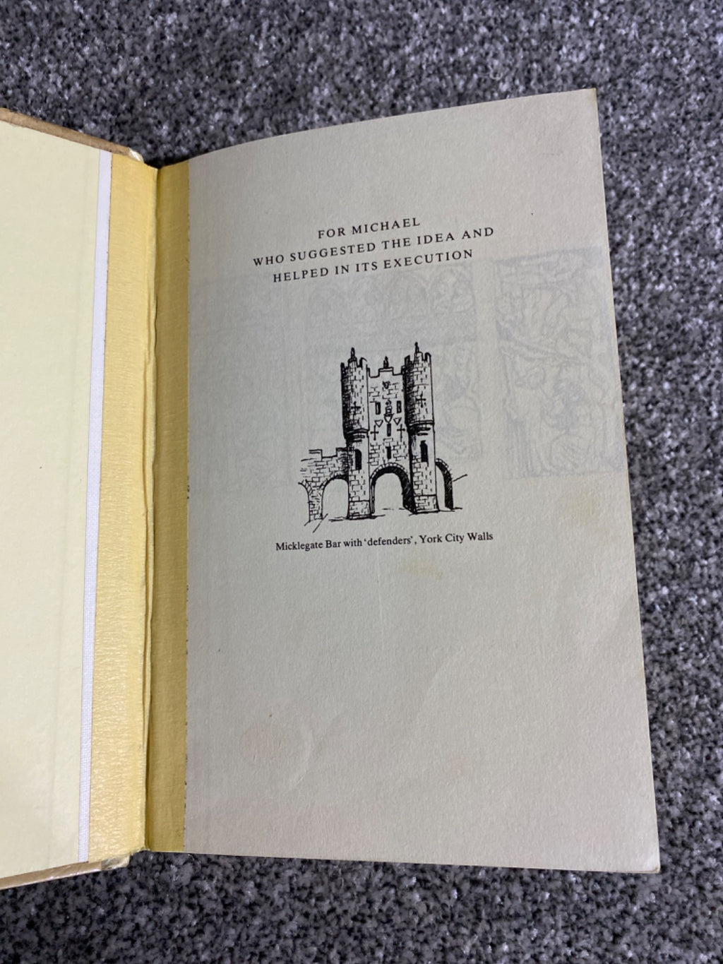 The Castle Explorer's Guide - Frank Bottomley