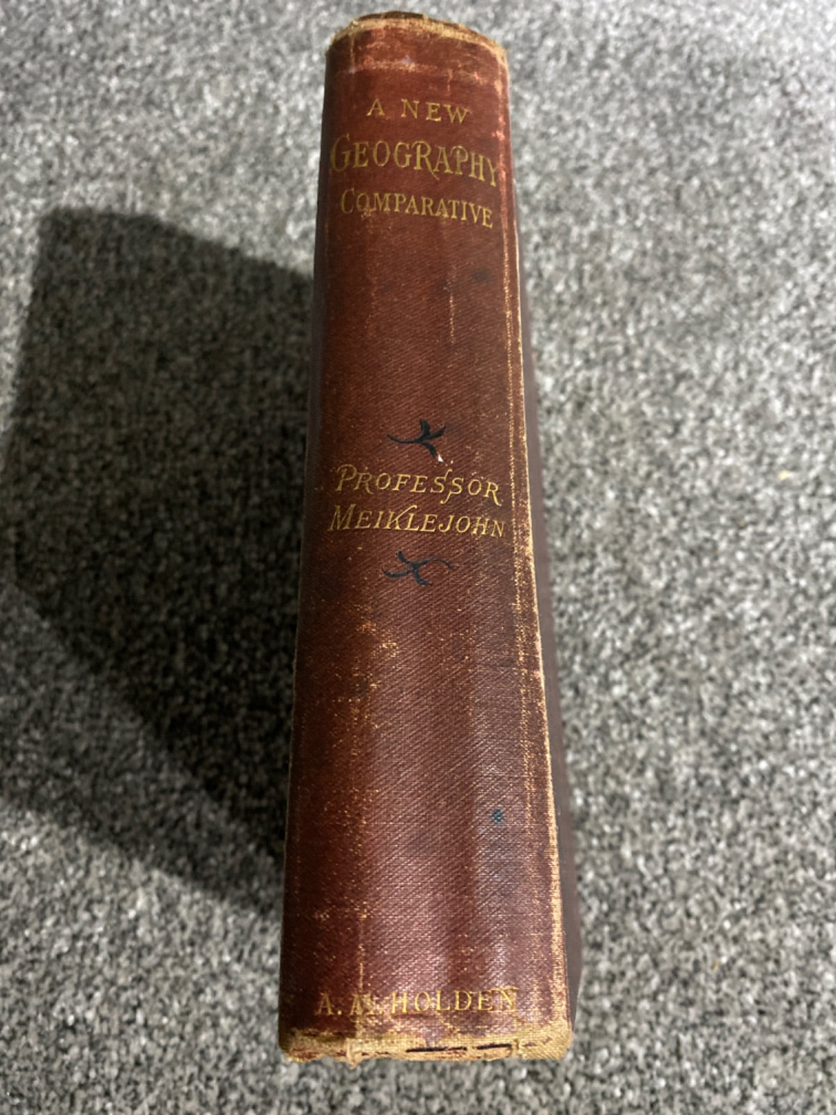 A New Geography on the Comparative Method - J. M. D. Meiklejohn