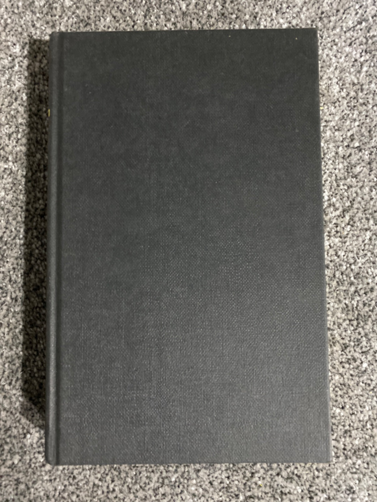 THE CONNOISSEUR'S HANDBOOK OF ANTIQUE COLLECTING - Helena Hayward
