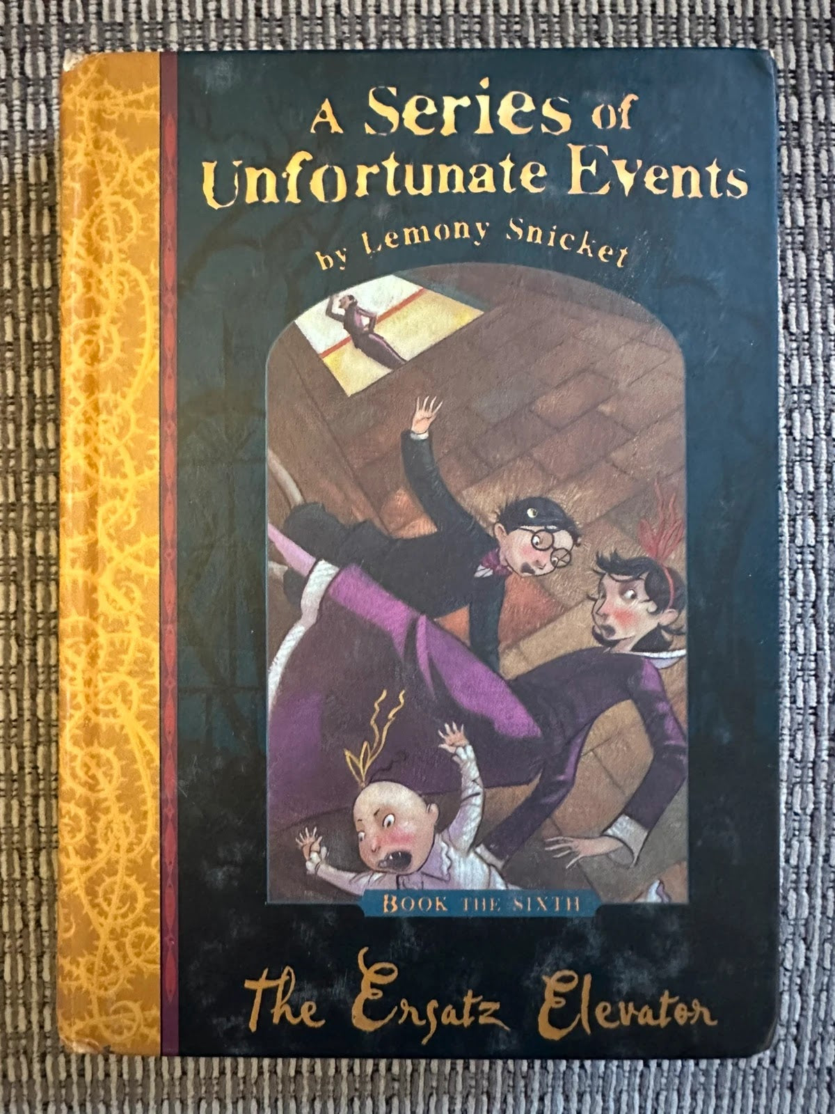 A Series of Unfortunate Events: The Ersatz Elevator - Lemony Snicket