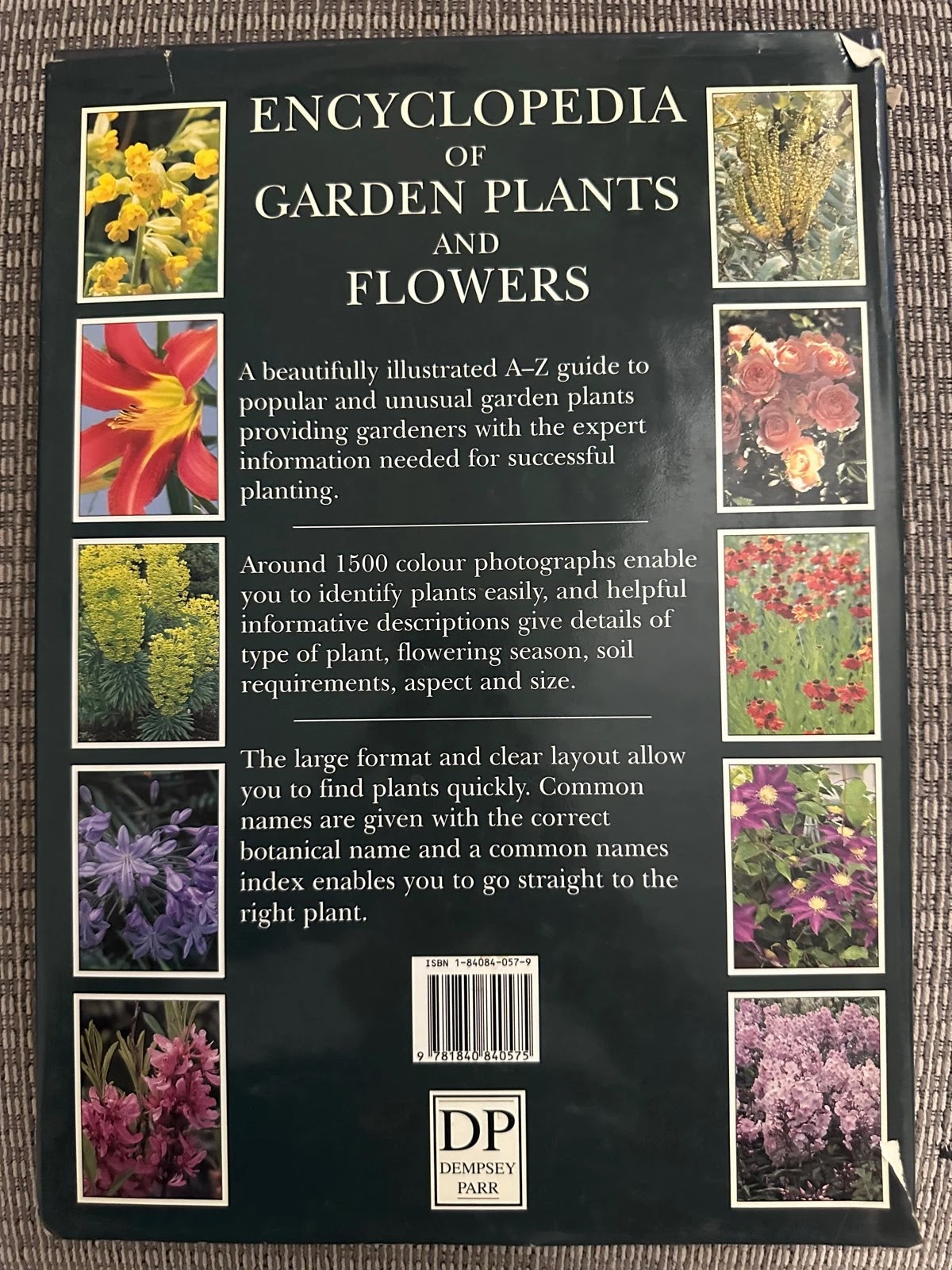 Encyclopedia of Garden Plants & Flowers - Lance Hattatt