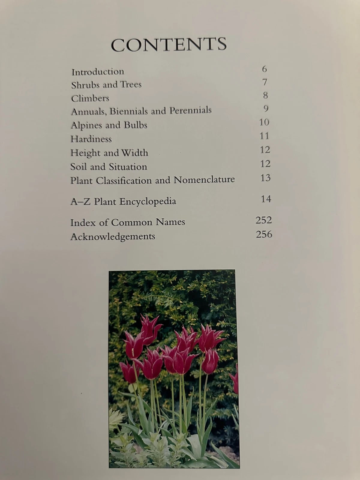 Encyclopedia of Garden Plants & Flowers - Lance Hattatt