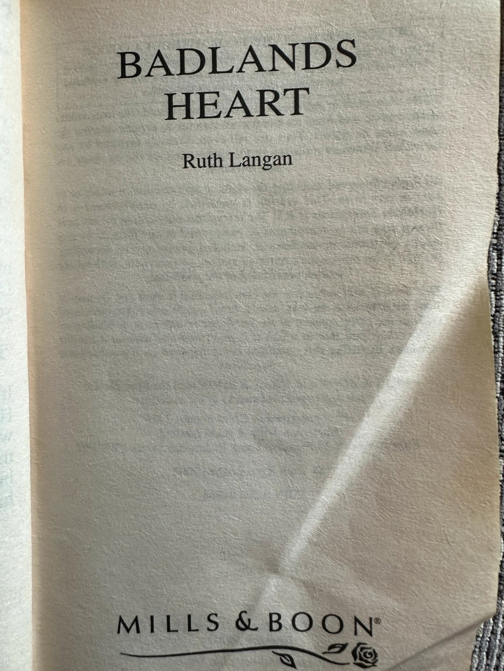 Badlands Heart / Badlands Law - Ruth Langan