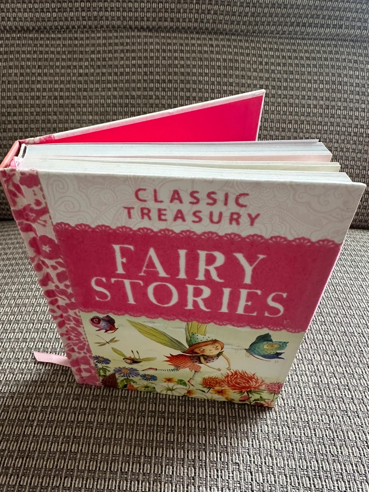 Classic Treasury Fairy Stories