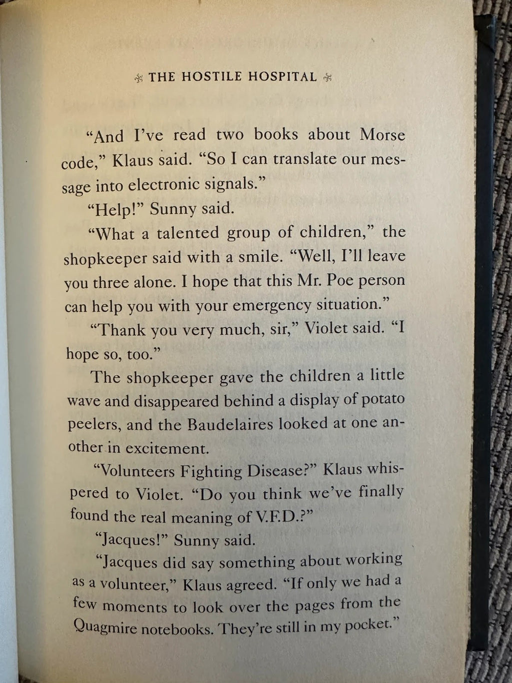 A Series of Unfortunate Events: The Hostile Hospital - Lemony Snicket