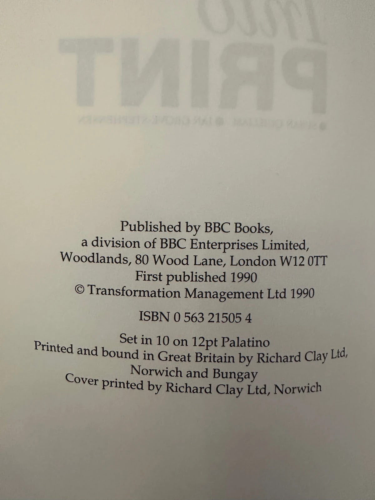 Into Print: How to Make Desktop Publishing Work for You - Susan Quilliam & Ian Grove-Stephensen