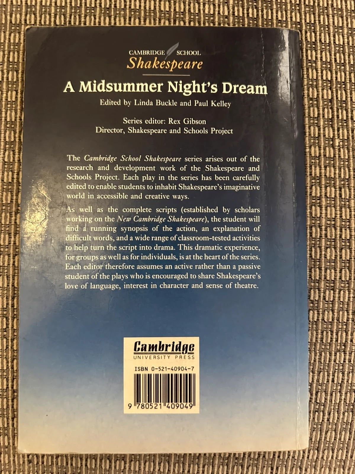 A Midsummer Night's Dream (Cambridge School Shakespeare) - William Shakespeare