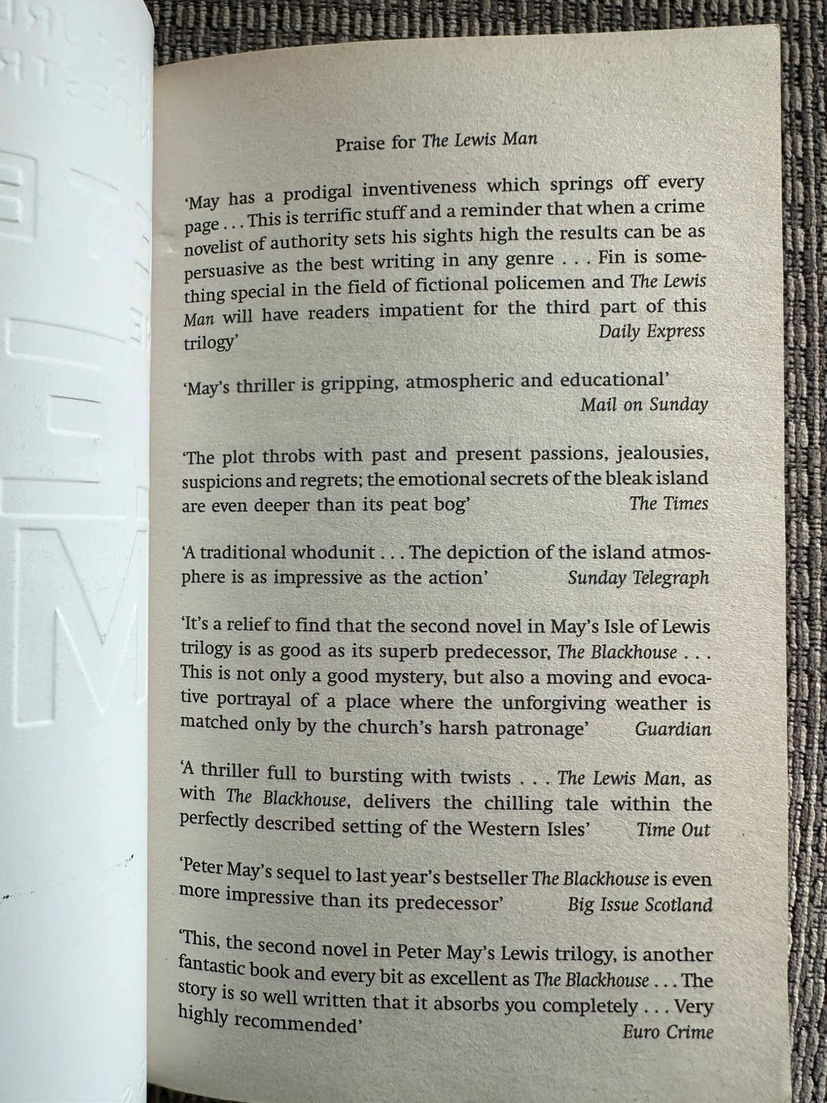 The Lewis Man - Peter May