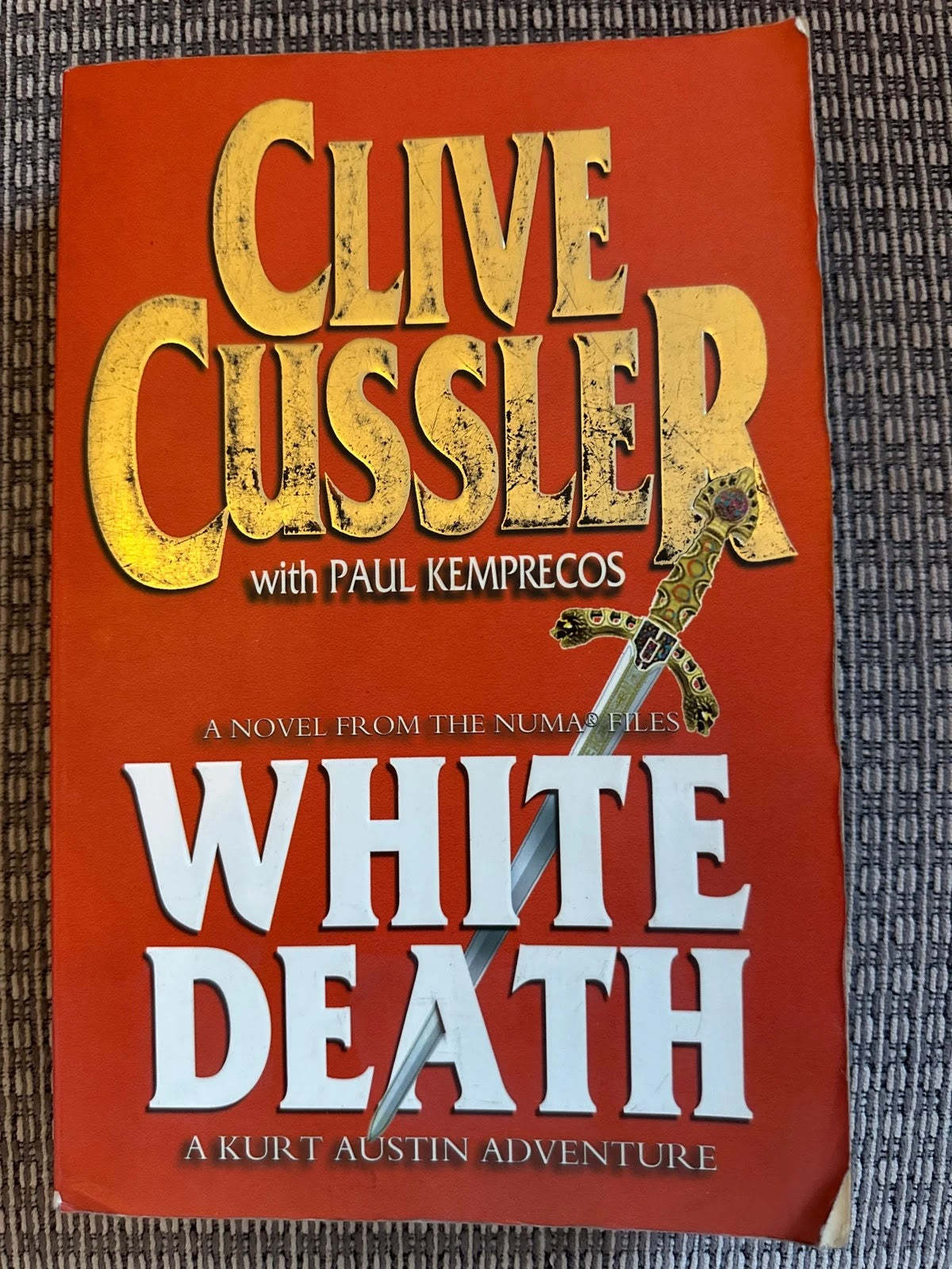 White Death - Clive Cussler with Paul Kemprecos