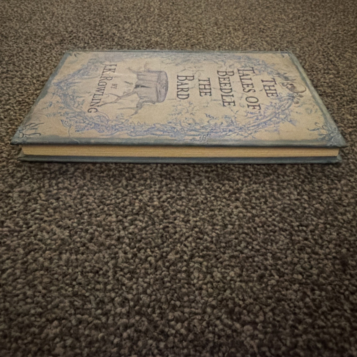 The Tales of Beedle the Bard - J.K. Rowling